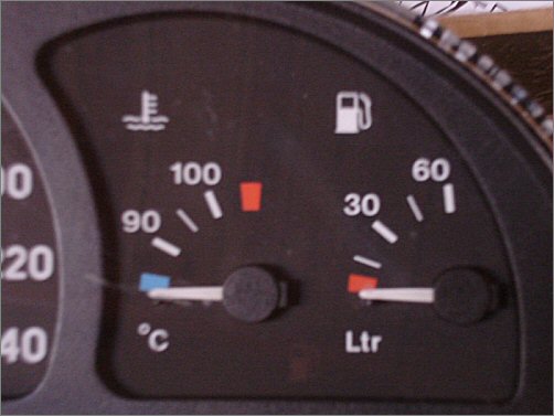 Temp Gauge - Late 001.jpg